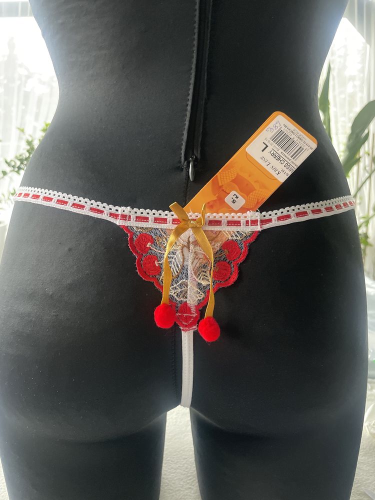 Stringi Miss Cherry r. M,L (389)