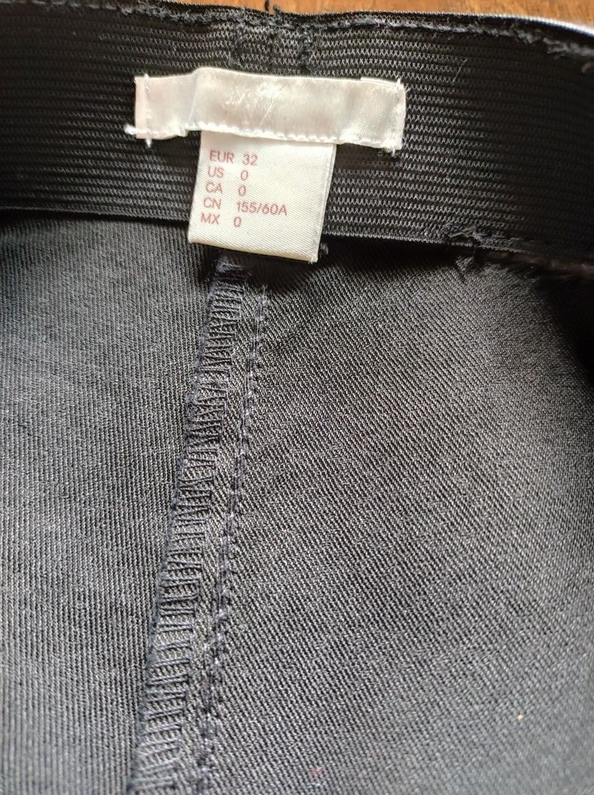 H&M spodnie połysk