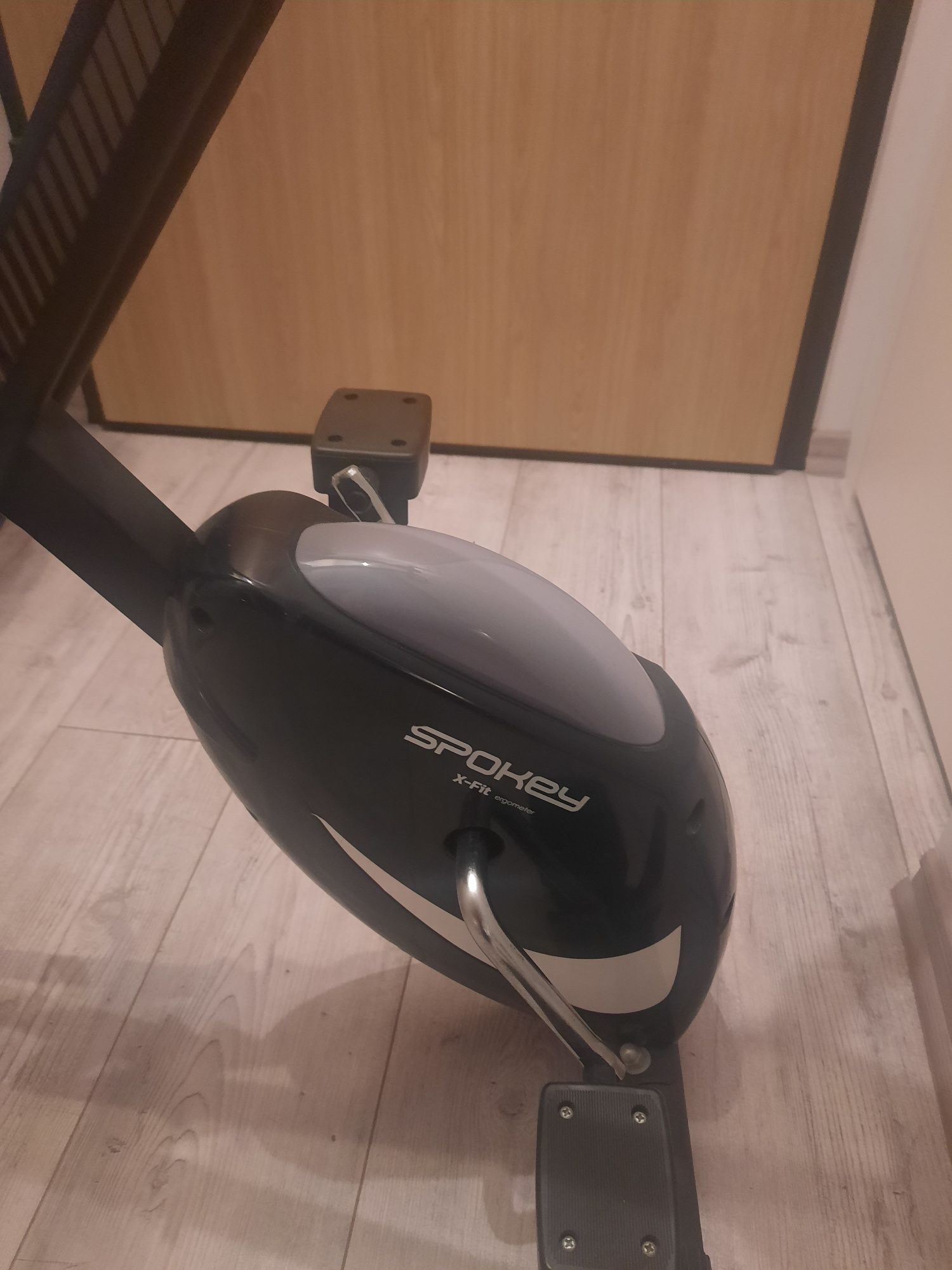 Treningowy rower stacjonarny