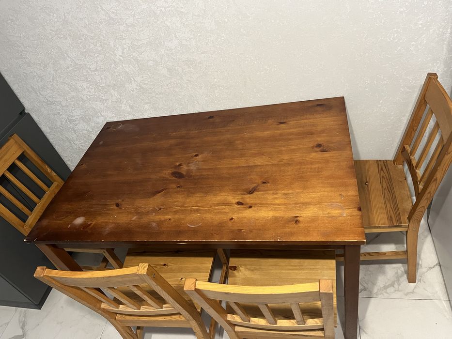 Обідній набір (стіл+4 стільці)