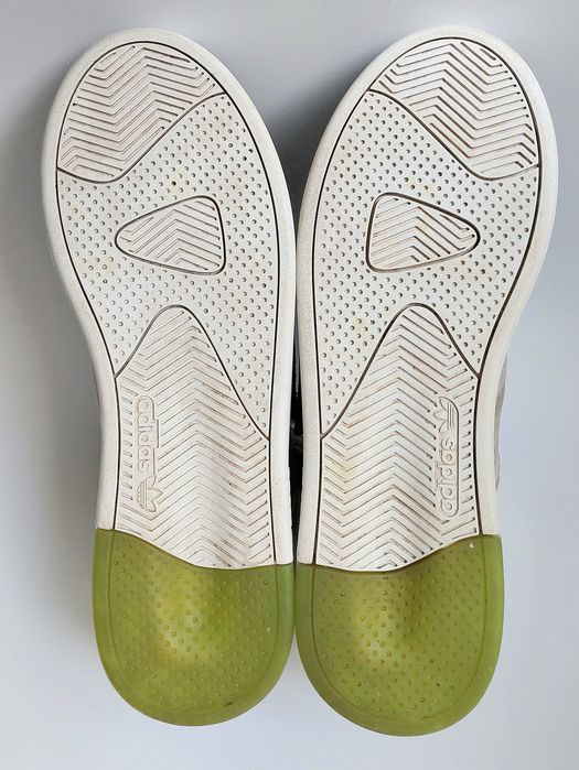 Buty Adidas Tubular Invader Strappy roz.40