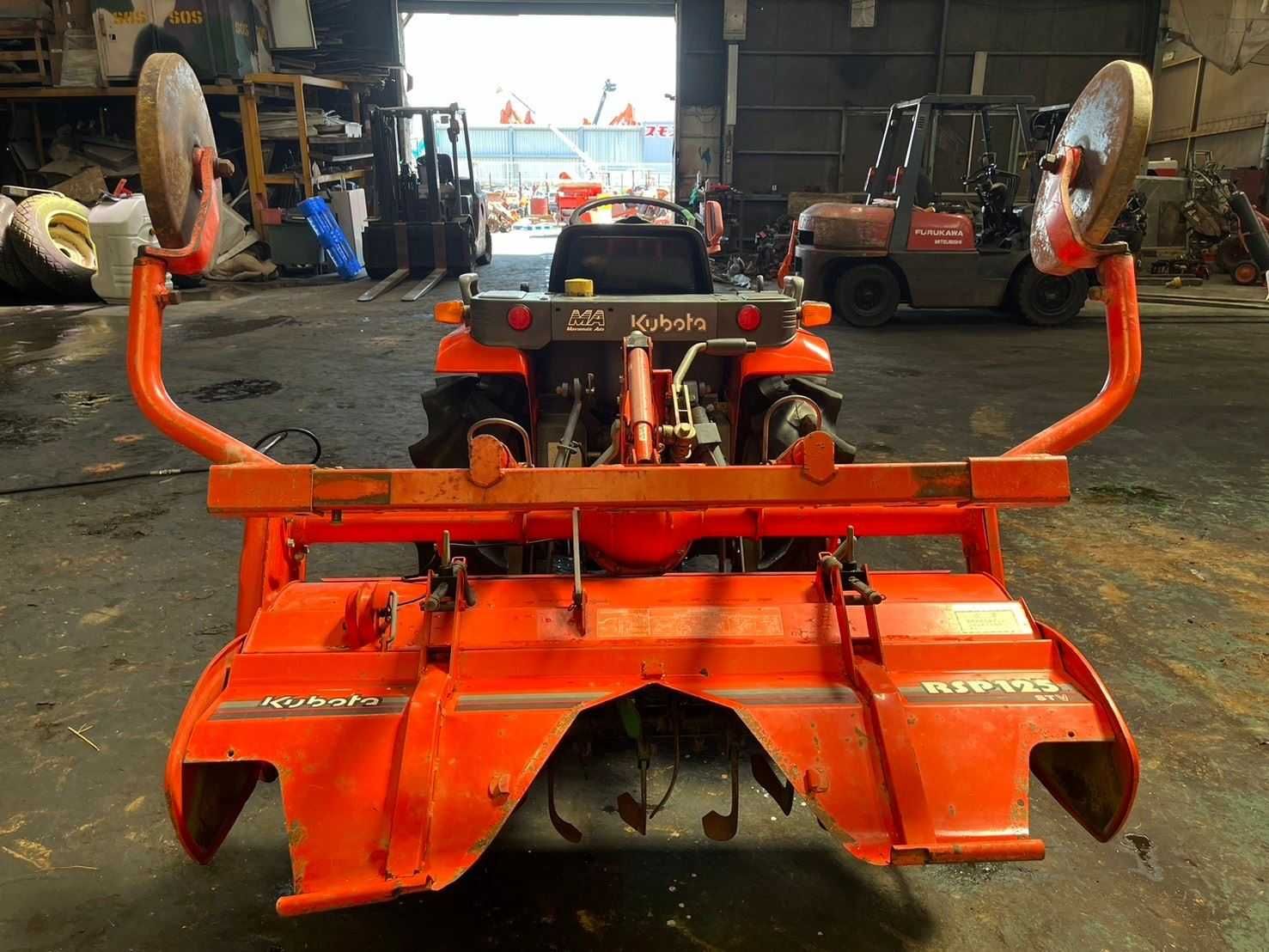Traktor Kubota A-155DT