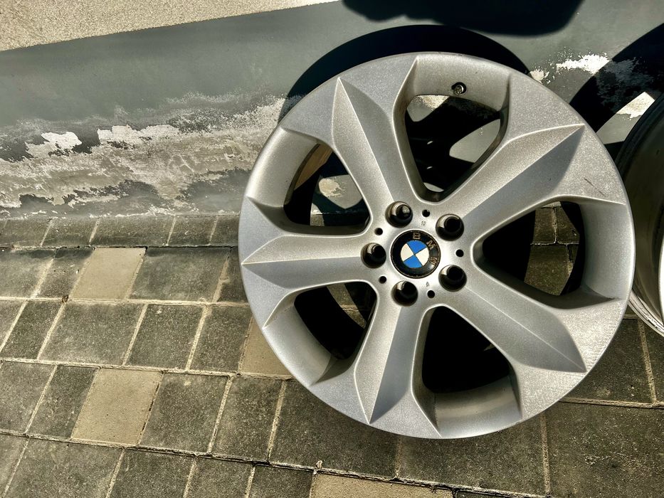 Продам комплект різновильотних дисків 232 стильBMW