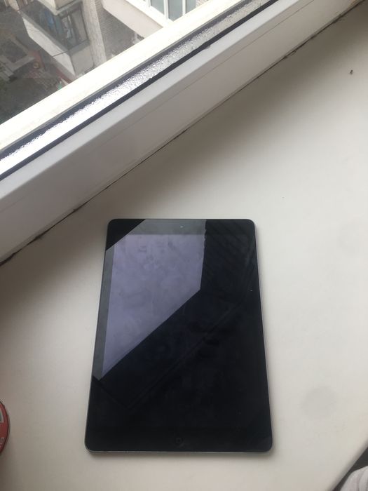 Обмінюю IPad air 1 + Iphone 6s plus