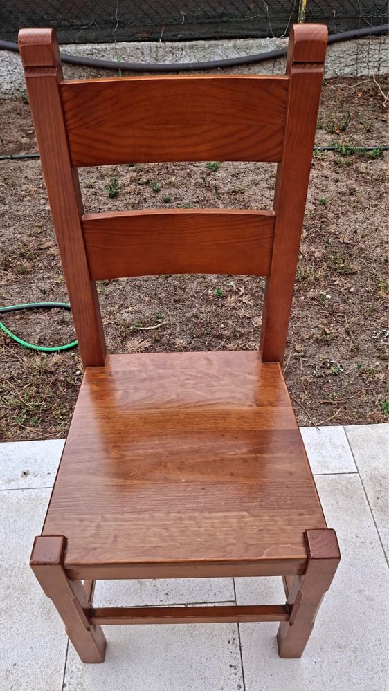 Mesa de Madeira Maciça