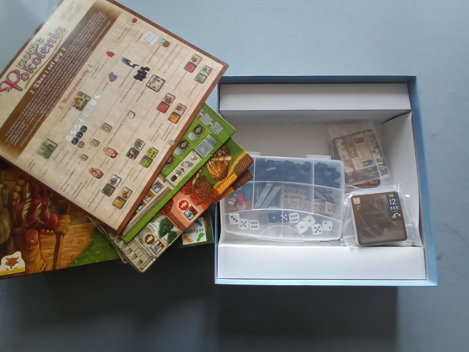 Nowe Pokolenia gra karciana planszowa