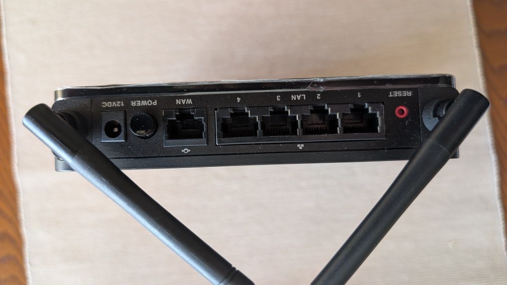 Router CISCO RV 130w