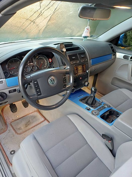 Volkswagen Touareg 2,5 TDI manual, pneumatyka, hak 3,5 tony