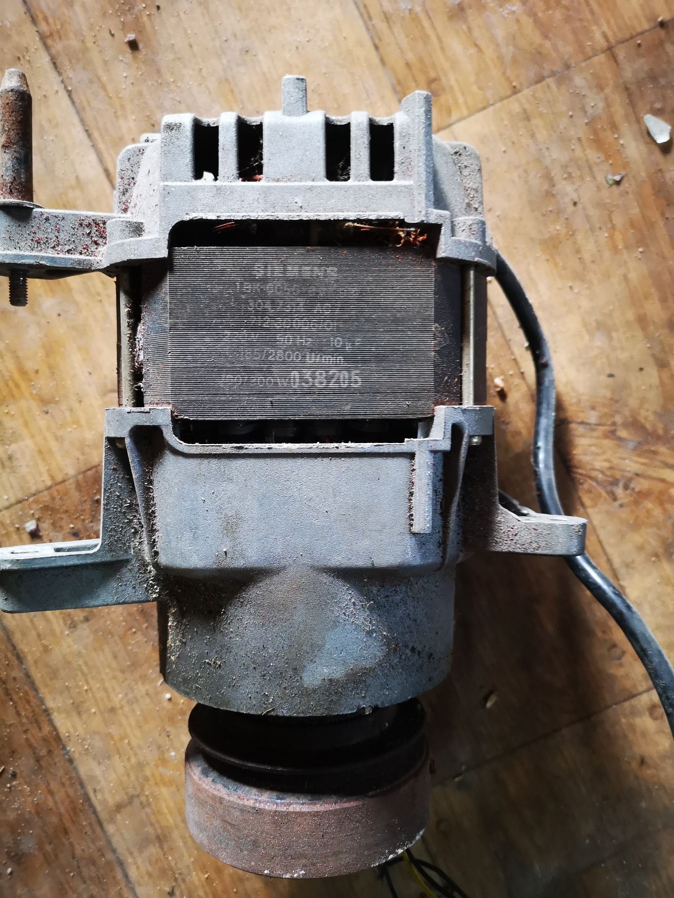 Silnik elektryczny z pralki