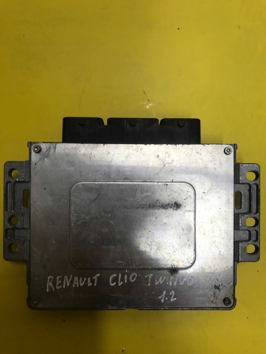 Блок управління двигуном Renault Clio 8200153834