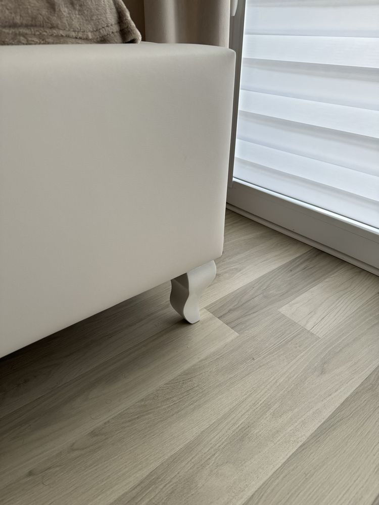 Łóżko glamour biale z kryształkami  160x200
