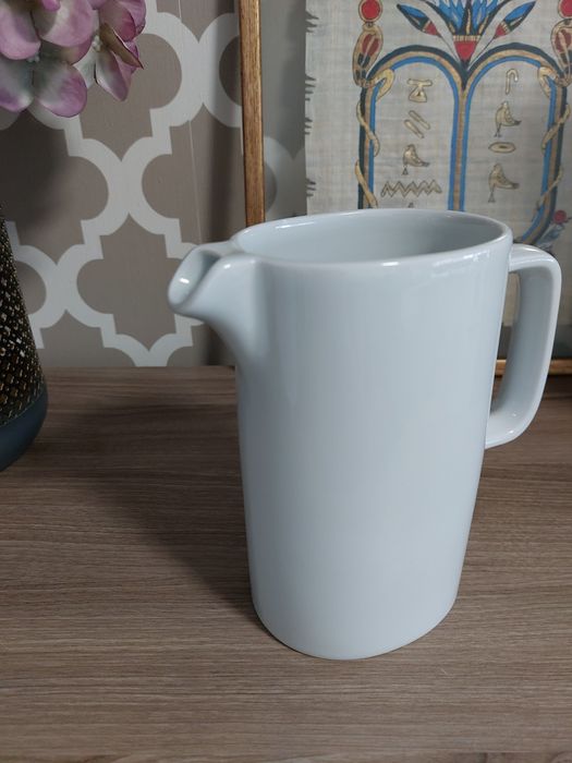 Caneca Vintage em porcelana de Limoges, nova