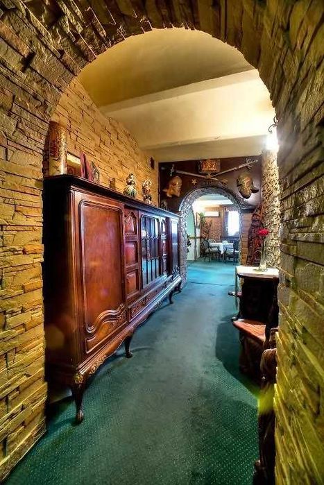 Pokoje / Apartamenty / Wynajem dla grup / Sanok / Centum miasta