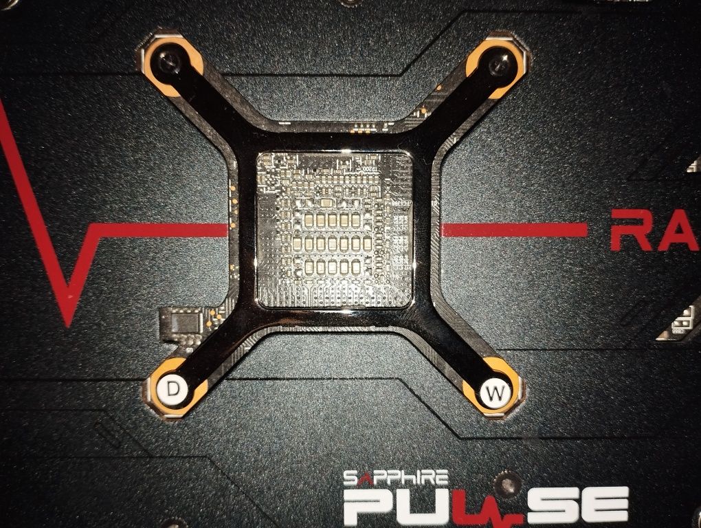 sapphire Radeon RX 6650 XT PULSE GAMING OC 8GB GDDR6
