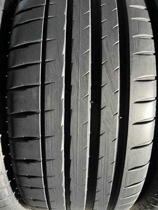 275/40/19+245/45/19 R19 Michelin Pilot Sport 4S 4шт