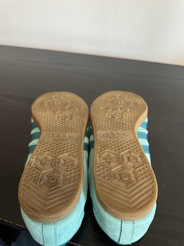 Buty Adidas London