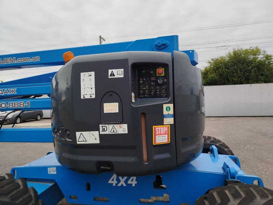 Дизельний колінчастий підйомник Genie Z45 16 метрів. В наявності