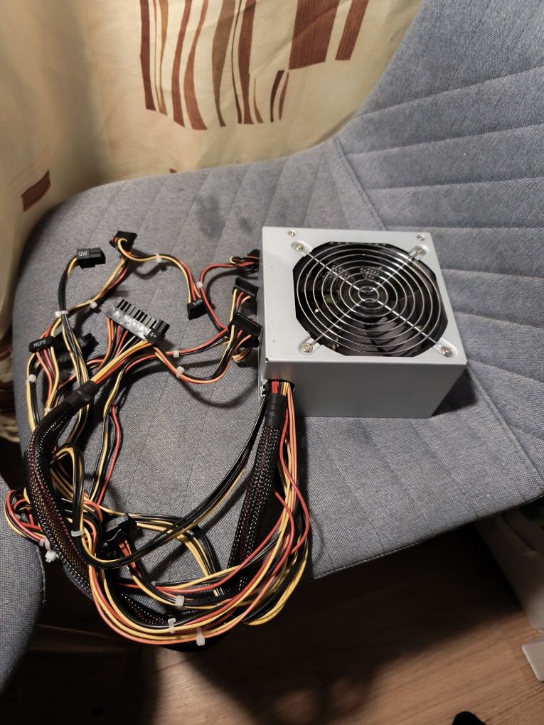 Zasilacz Chieftec GPS-450A 450 w