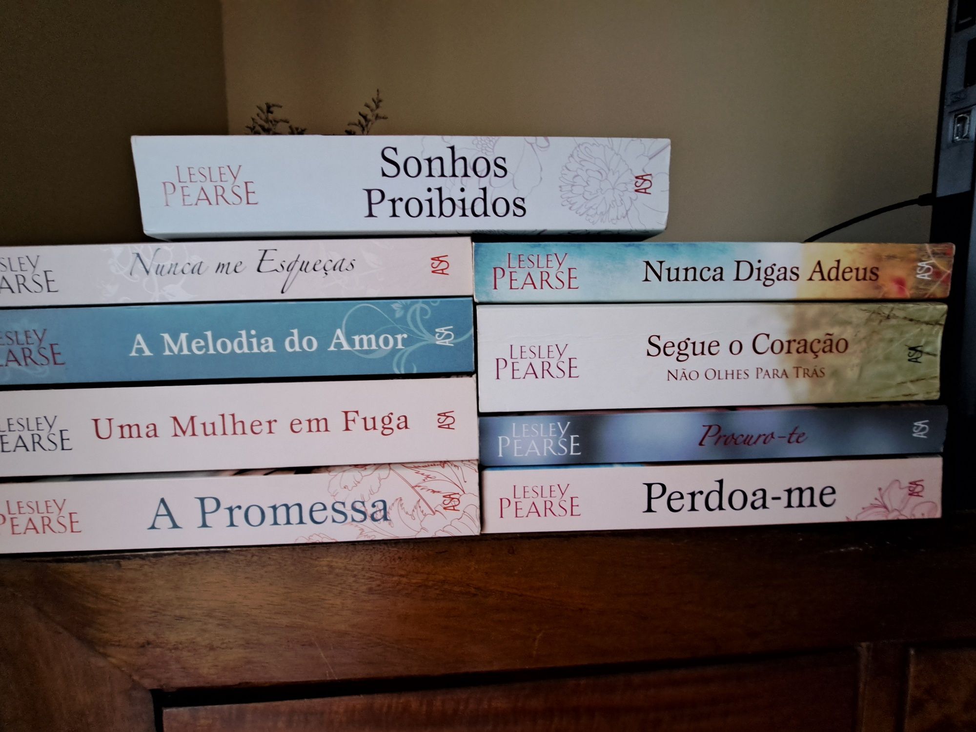 Livros de Lesley Pearse