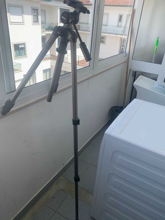 Tripé Velbon Sherpa 200R