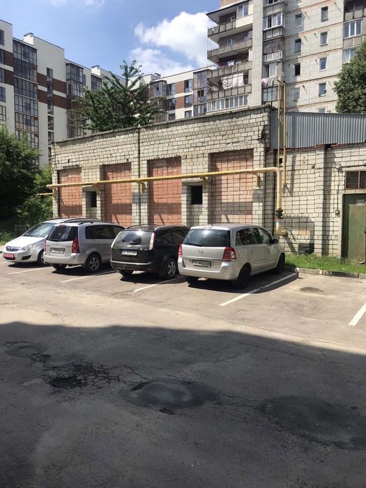 Продаж нежитловоі будівлі відьного призначення в м.Трускавець