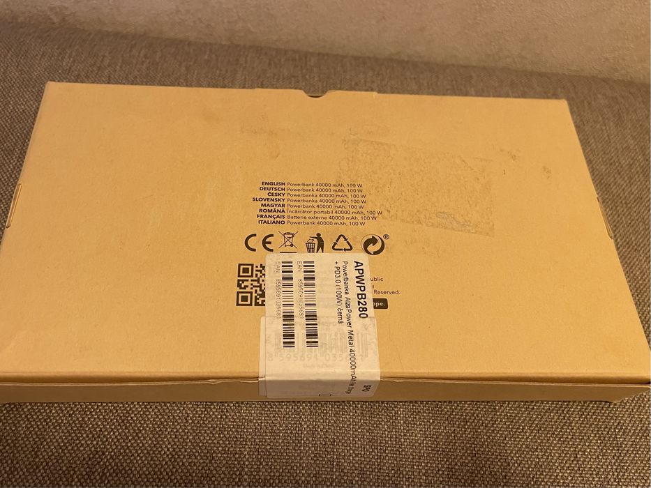 Павербанк AlzaPower Metal 40000mAh Fast Charge + PD3.0 (100W) чорний