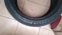 Vendo pneus com rasto Michelin 235/45/19