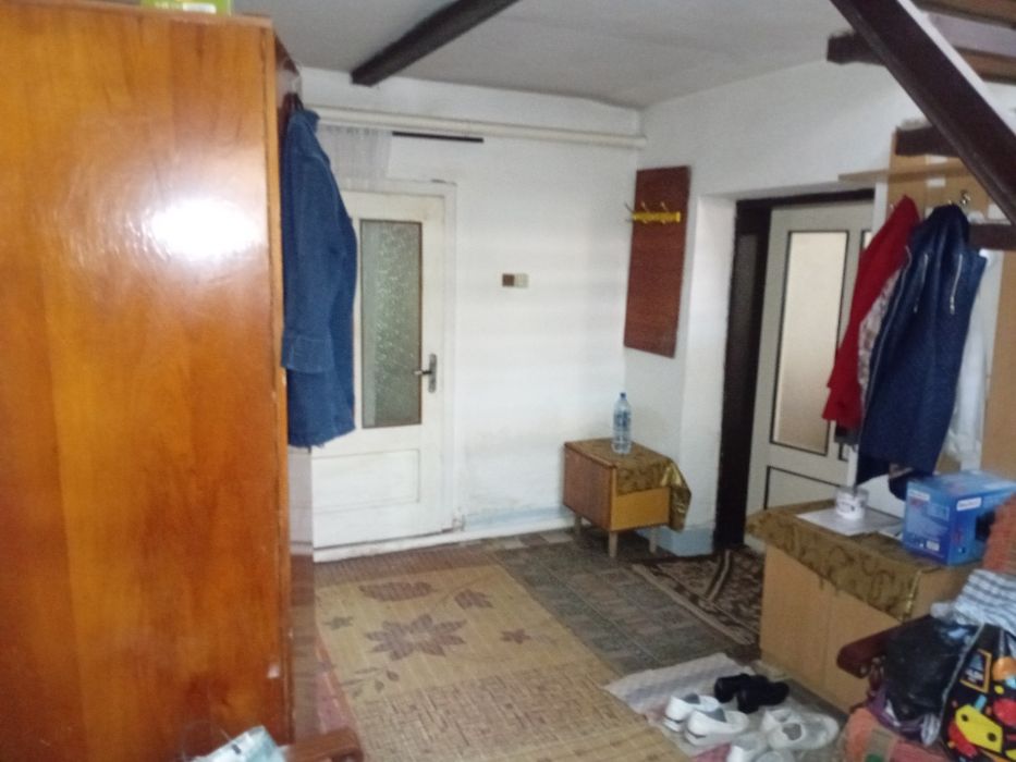 Будинок в тихому районі міста Берегове, зручна локація