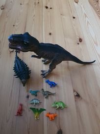 Dinosaury zestaw figurki