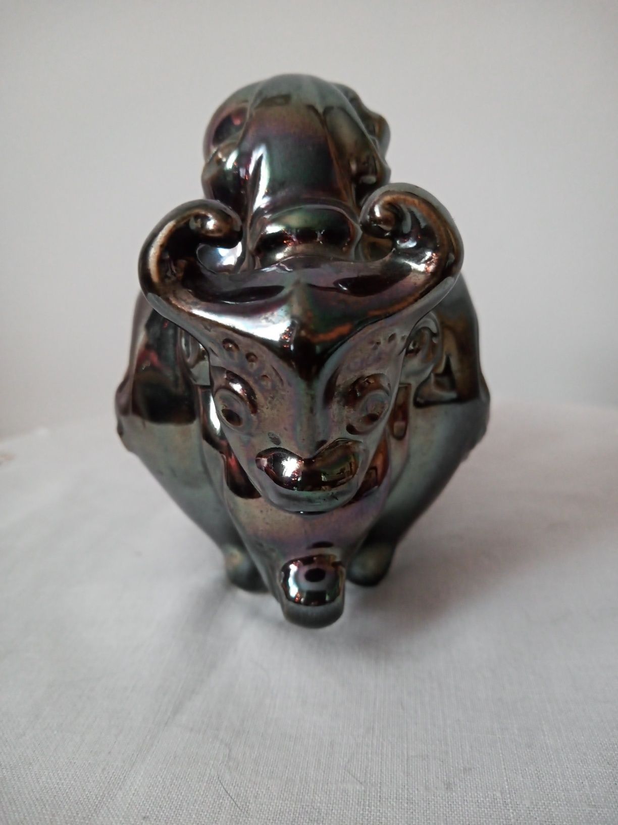 Ceramiczna figurka. Żubr. FFZ Mińsk. Białoruś. ZSRR.