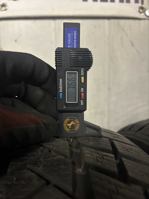 Opony zimowe Vredestein 215/50 R17 – komplet 4 sztuki 2023 rok