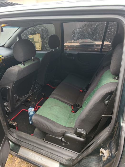 Опель зафіра 1.8