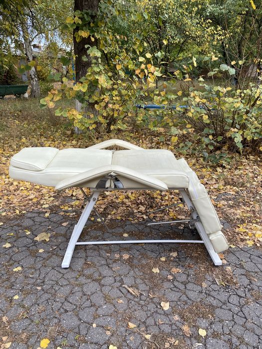 Меблі для салону краси