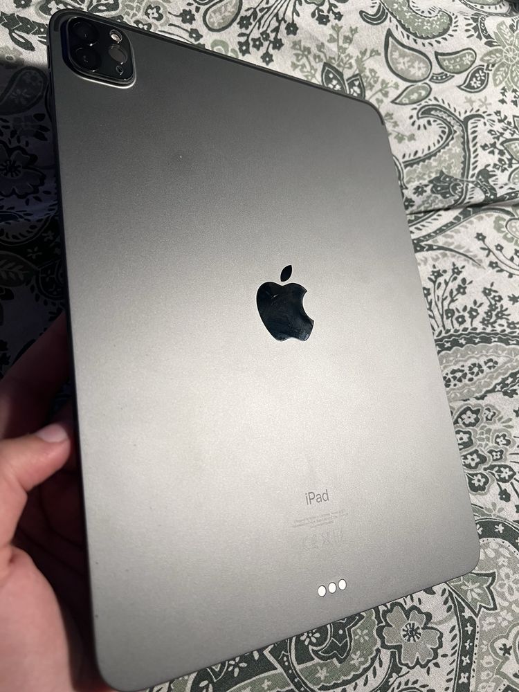 iPad Pro 11” 3 Gen M1 128GB nie włącza sie
