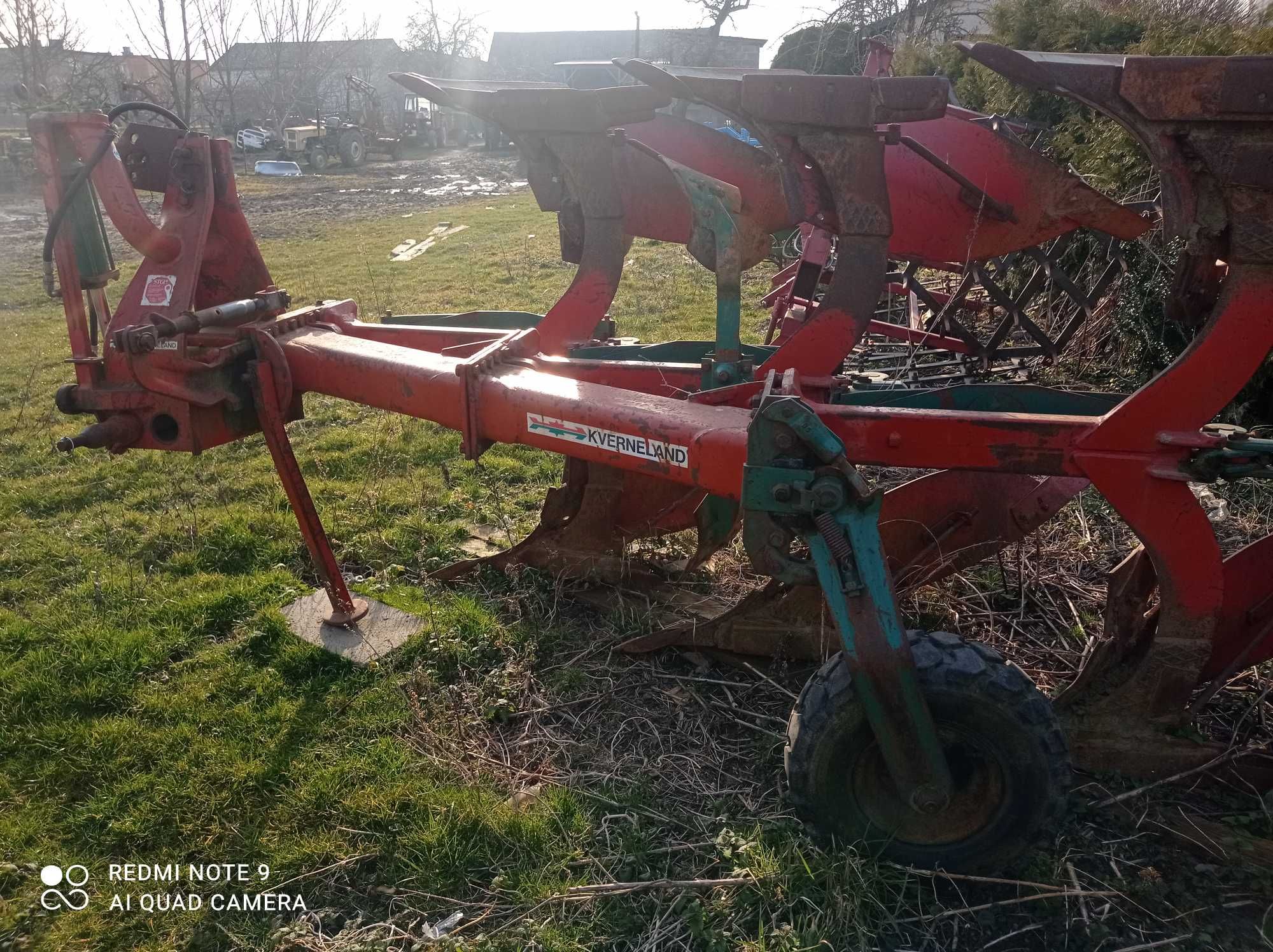 Pług kverneland f120 3 skibowy obrotowy