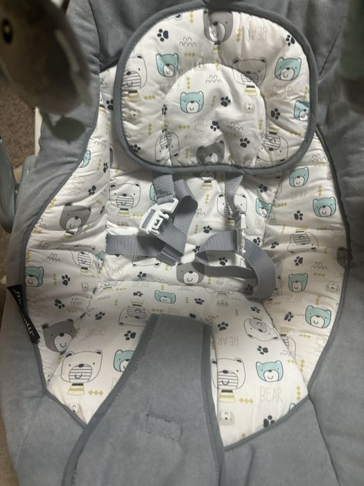 Крісло-гойдалка для немовлят