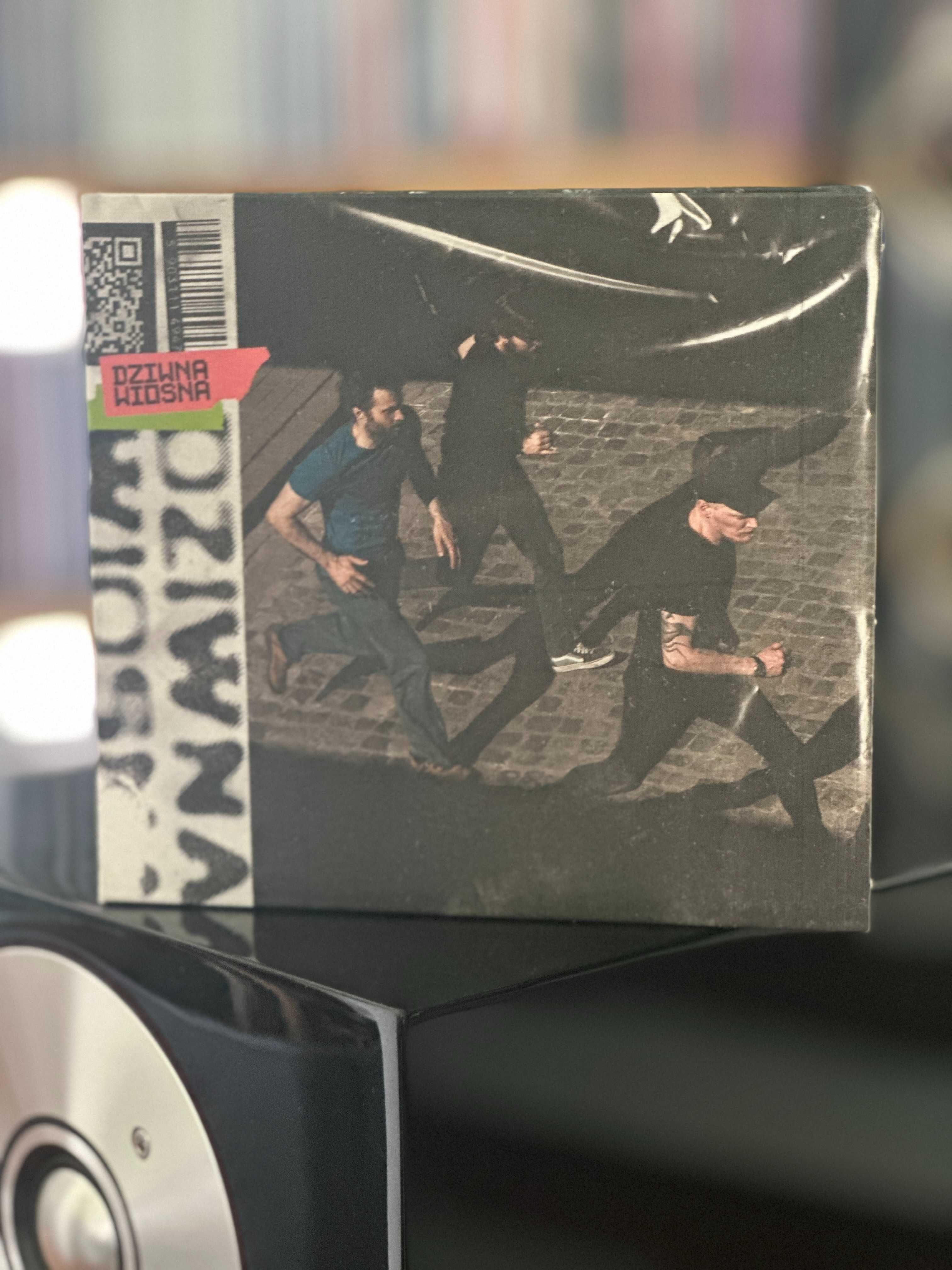 CD Dziwna Wiosna - Dziwna Wiosna