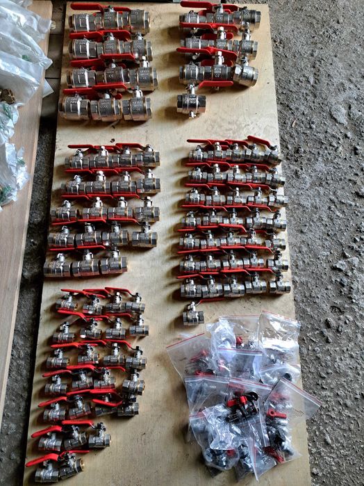 Zawory kulowe i odcinające.