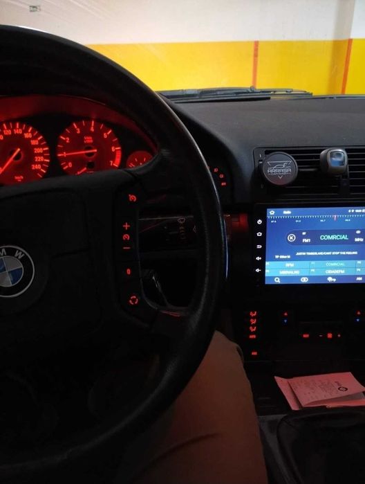 Bmw 523i com 110mil klm