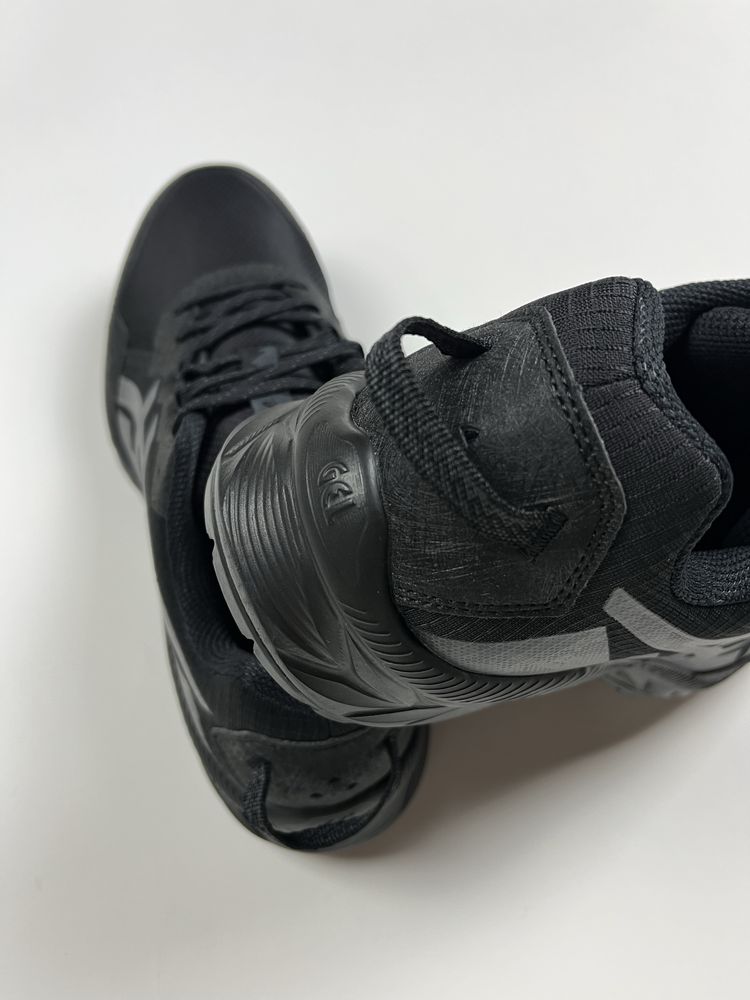 ОРИГІНАЛ кросівки Asics Gel-Venture 10 чорні чоловічі 42 26.5 см