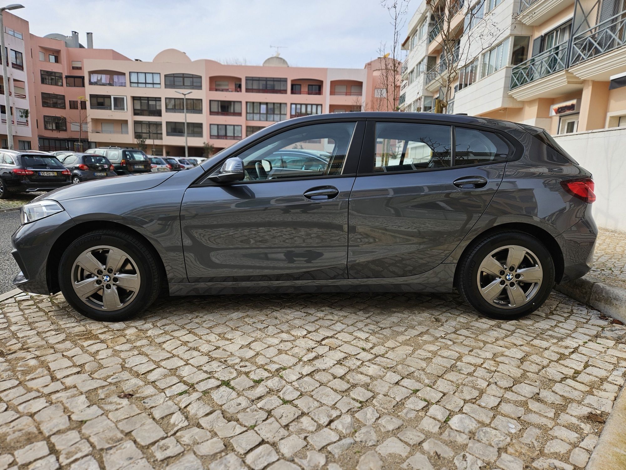 BMW Série 1, 118i, 2021
