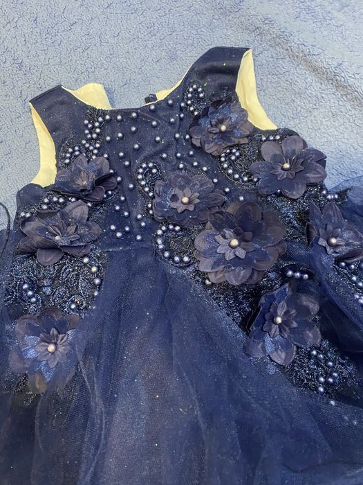 Сукня для дівчинки