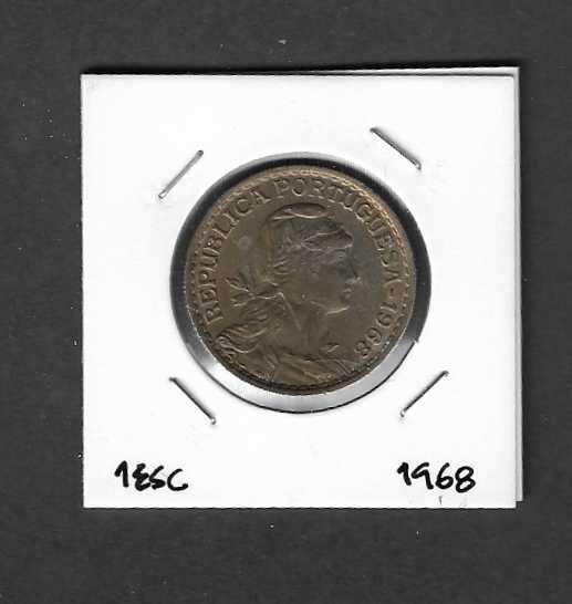 Moeda de 1 Escudo. Portugal 1968