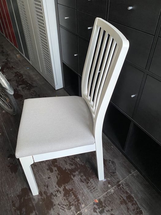 Krzesło Ekedalen, Ikea, białe