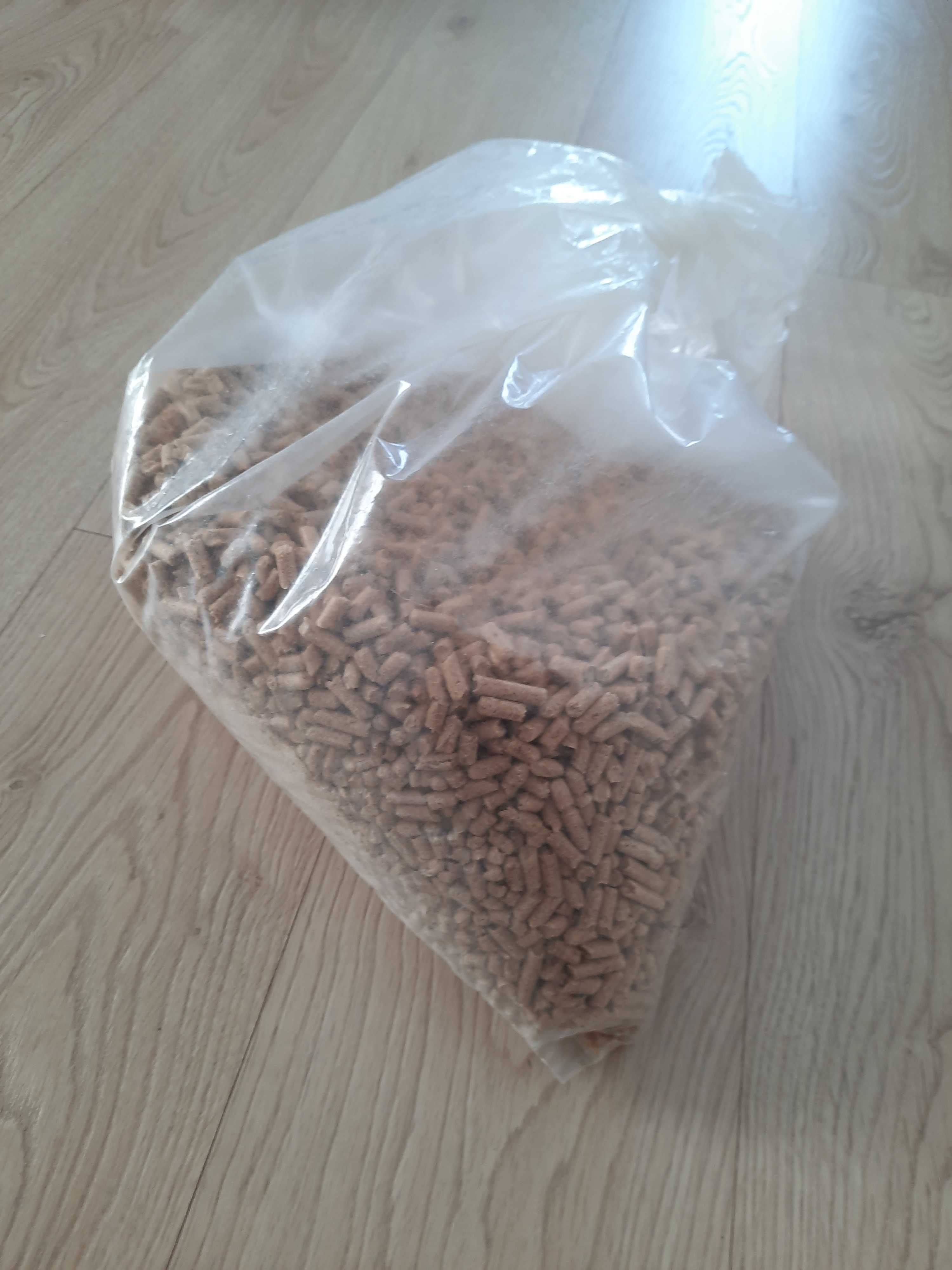 Żwirek pellet dla zwierzaka