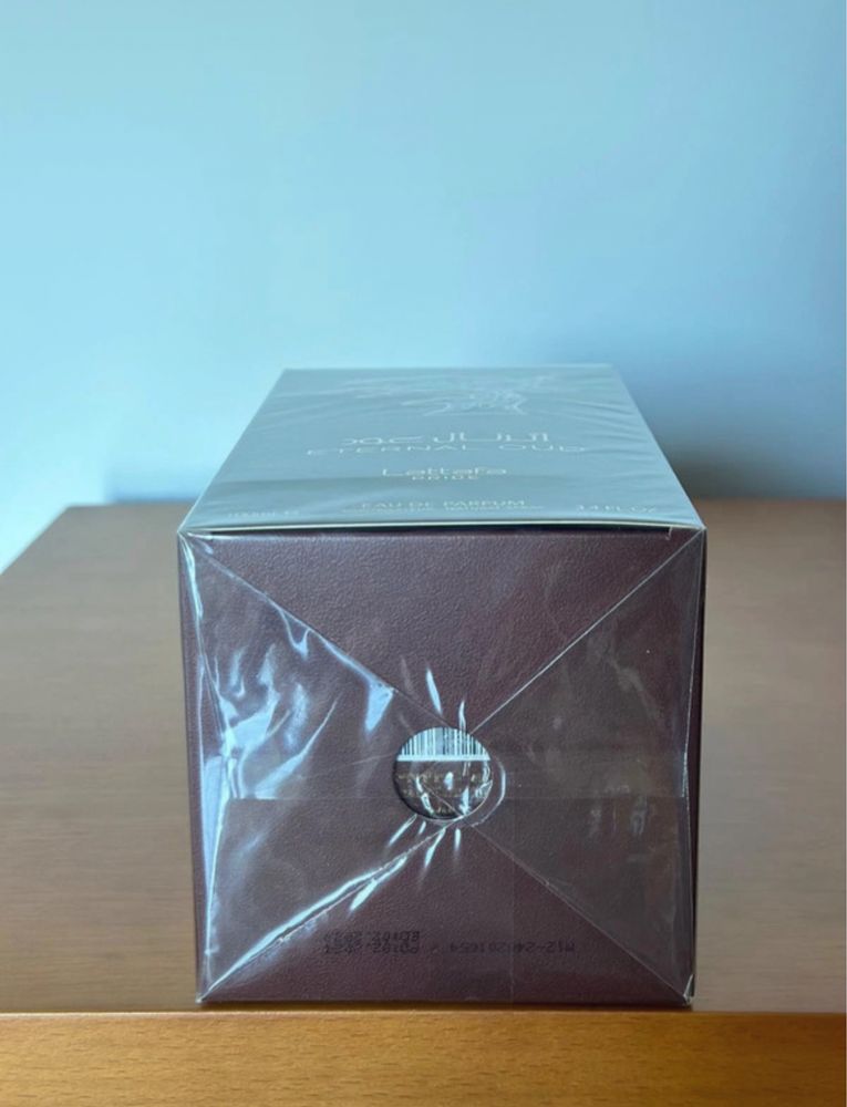 Eternal Oud Lattafa