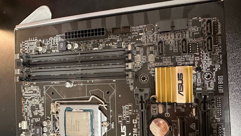 Płyta główna ASUS B150M-C + procesor Intel Core i5-6500