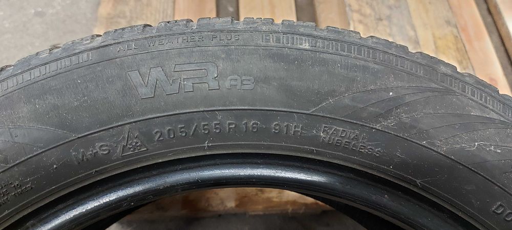 Opony zimowe 205/55R16 Nokian