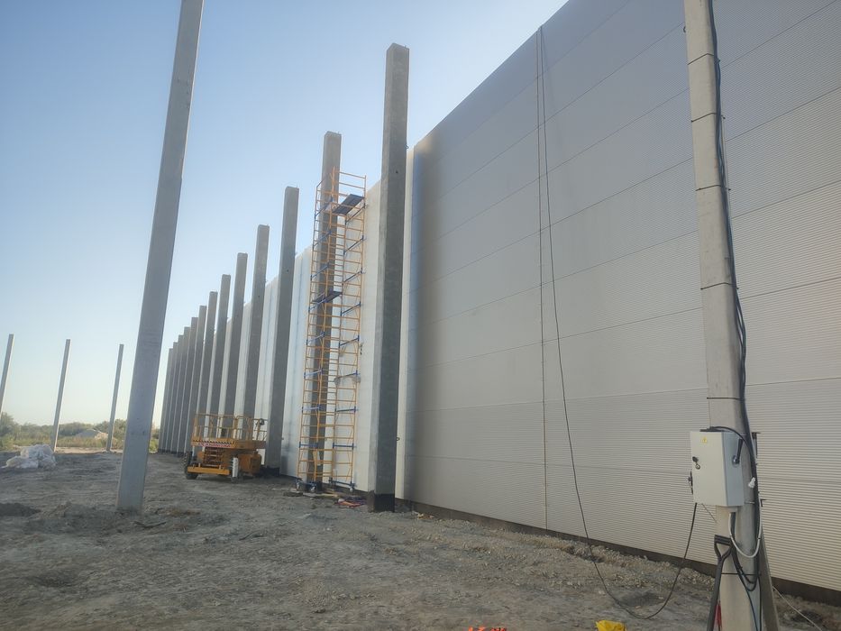 Монтаж сендвіч панелей