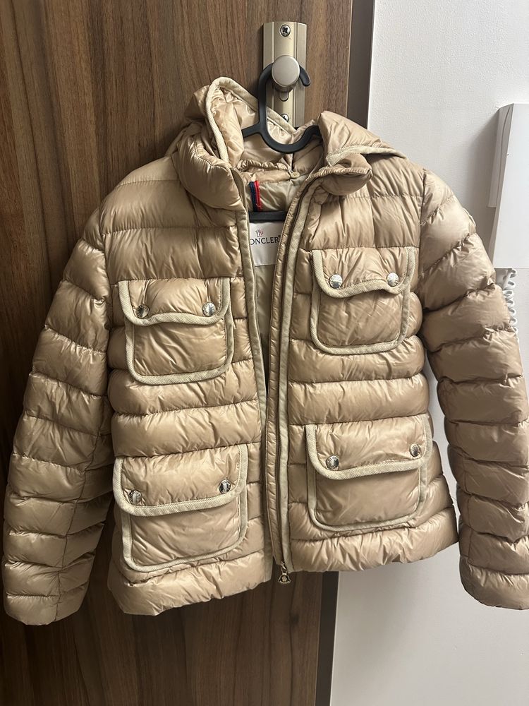 Kurtka zimowa moncler oryginalna